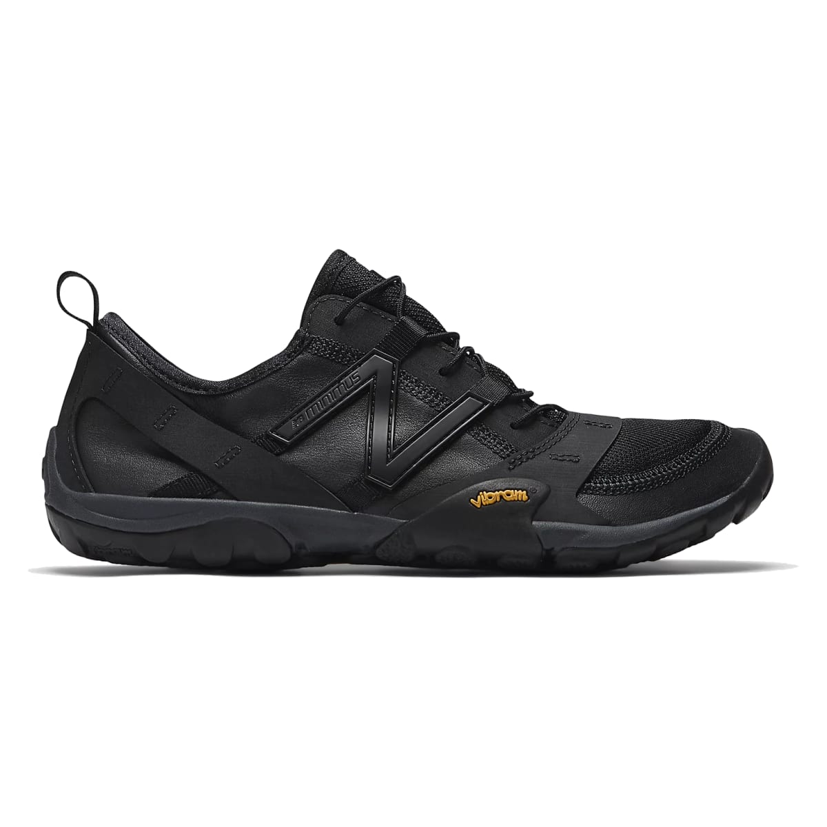 ISSEY MIYAKE x New Balance MT10O "Black Phantom"