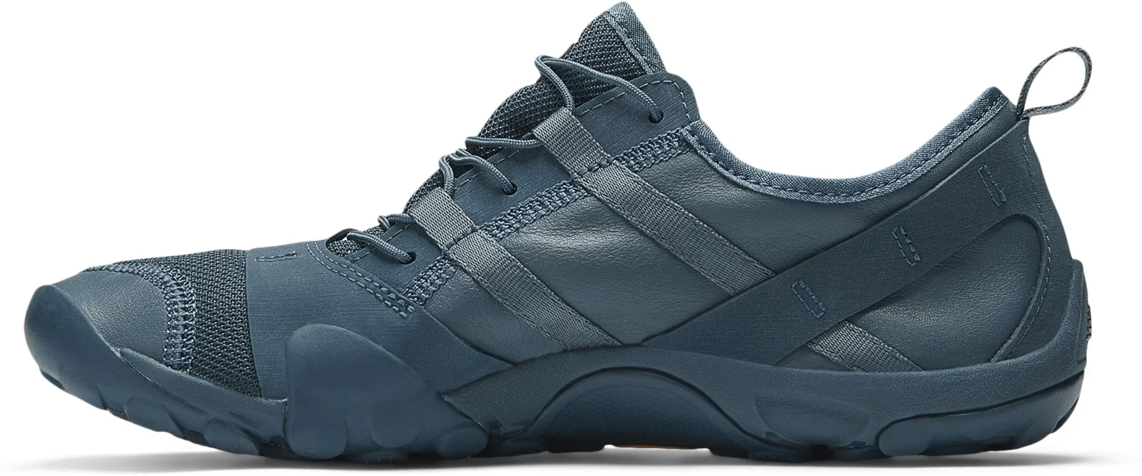 ISSEY MIYAKE x New Balance MT10O "Tornado Black"