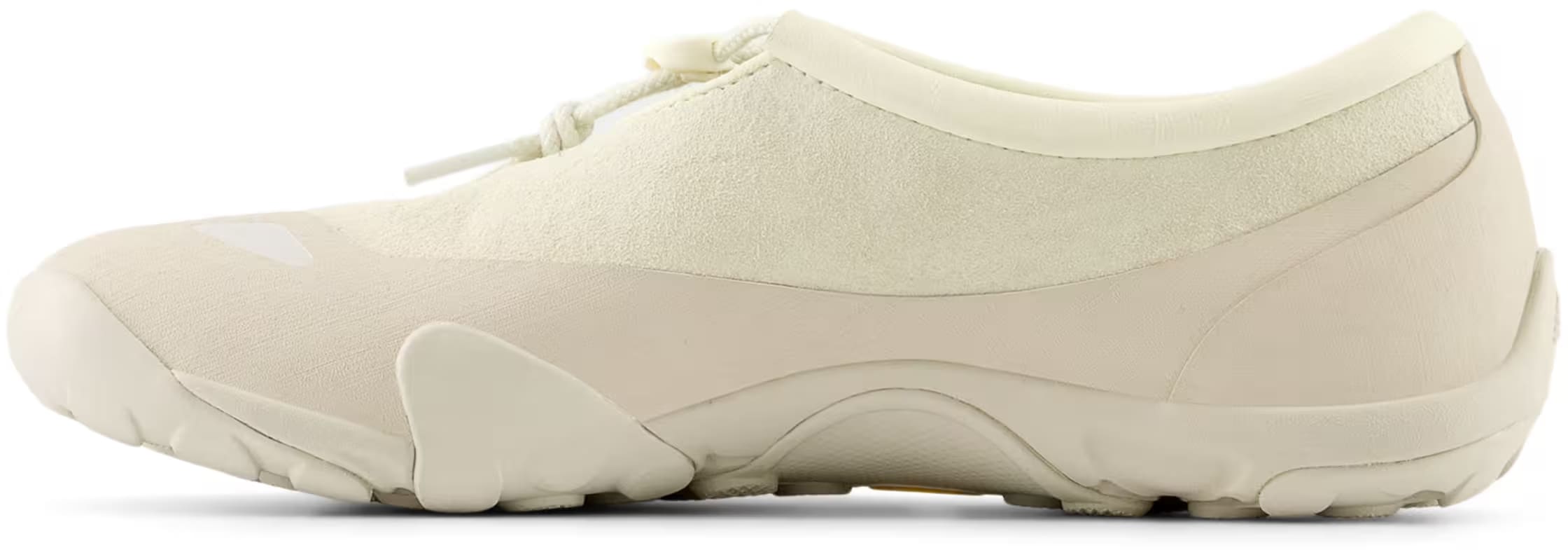 Tokyo Design Studio x New Balance Minimus "Angora"