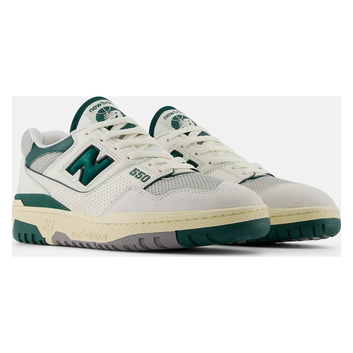 New Balance 550 "Sea Salt / Marsh Green"