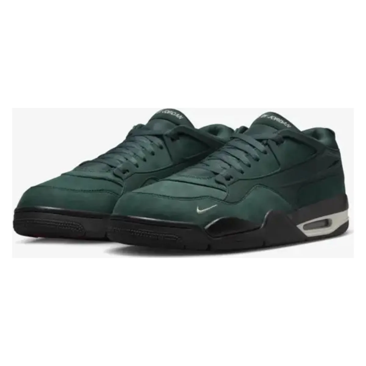 Nigel Sylvester x Air Jordan 4 RM SP "Grandma's Driveway"