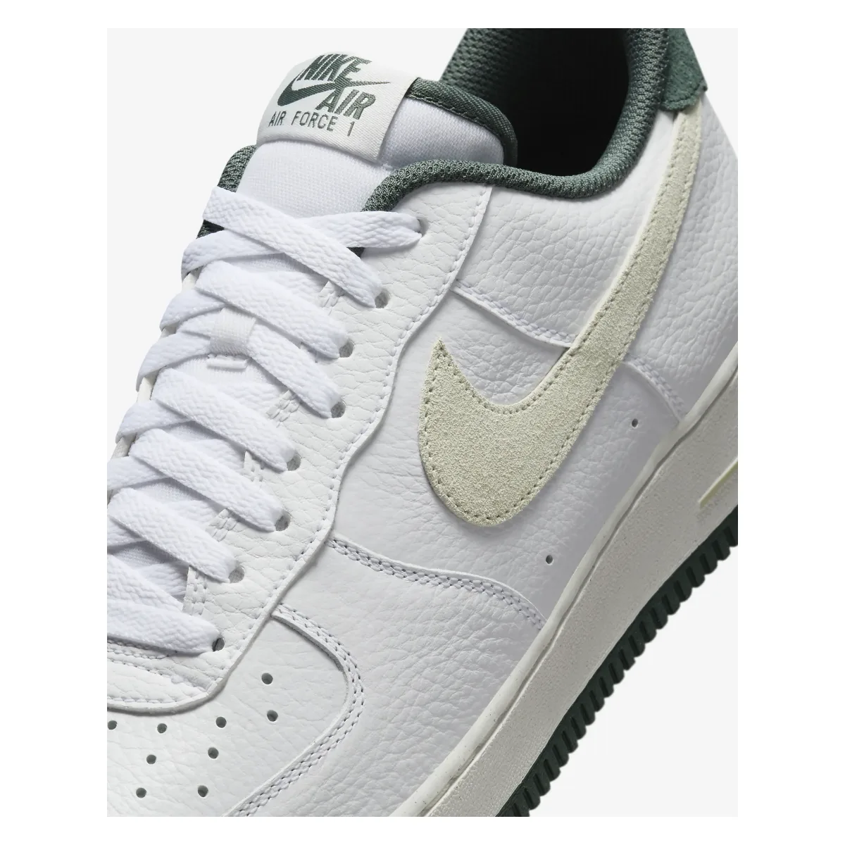 Nike Air Force 1 ’07 LV8 "Vintage Green"
