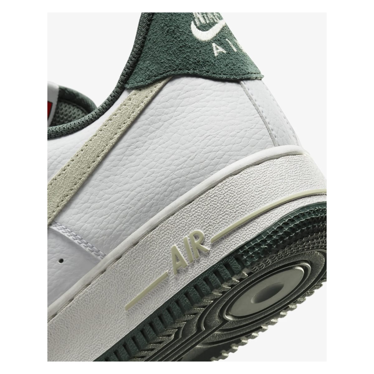 Nike Air Force 1 ’07 LV8 "Vintage Green"