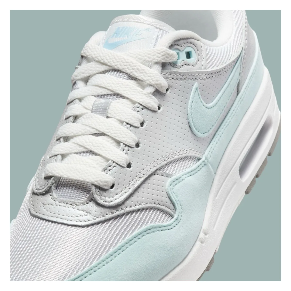 Nike Air Max 1 '87 "Glacier Blue"