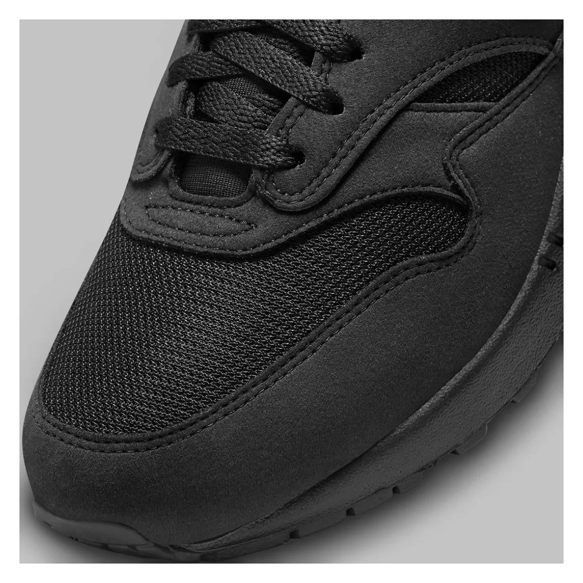 Nike Air Max 1 "Black and White"