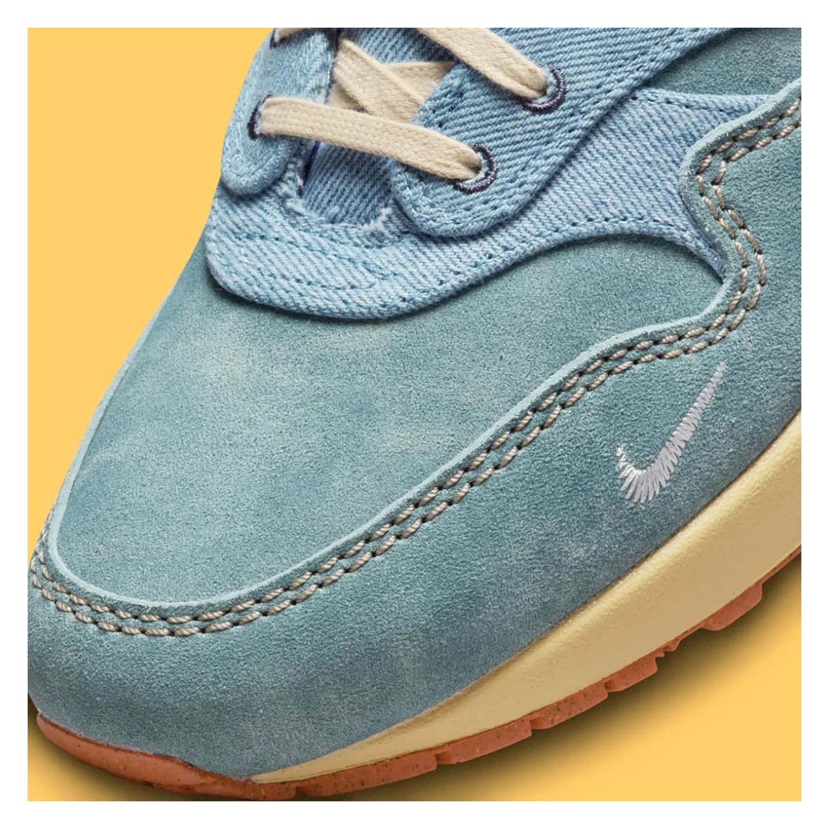 Nike Air Max Premium