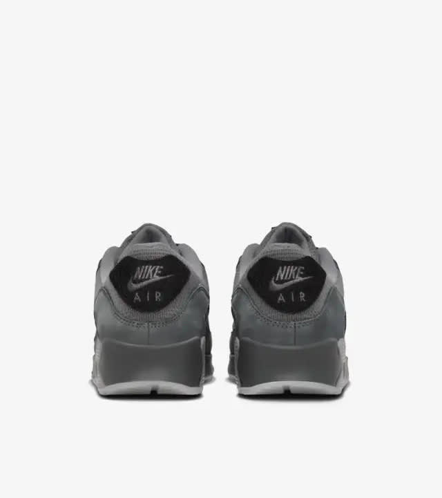 Nike Air Max 90 "Velcro"