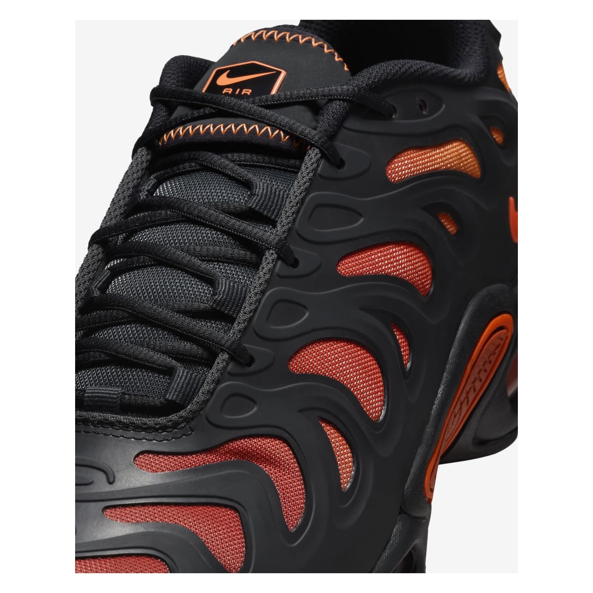 Nike Air Max Plus Drift "Dragon Red"