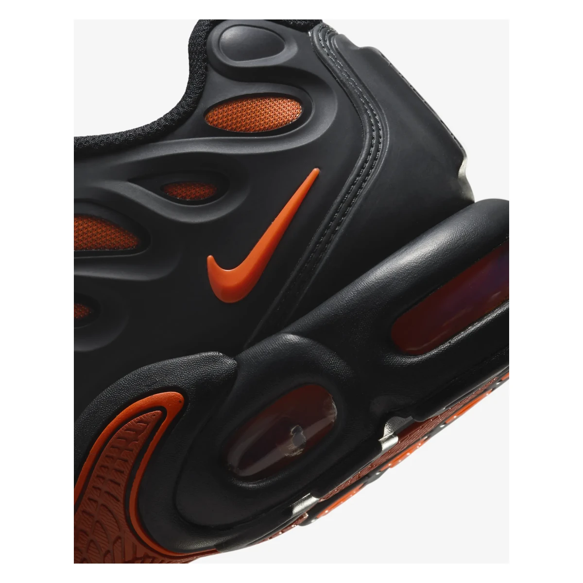 Nike Air Max Plus Drift "Dragon Red"