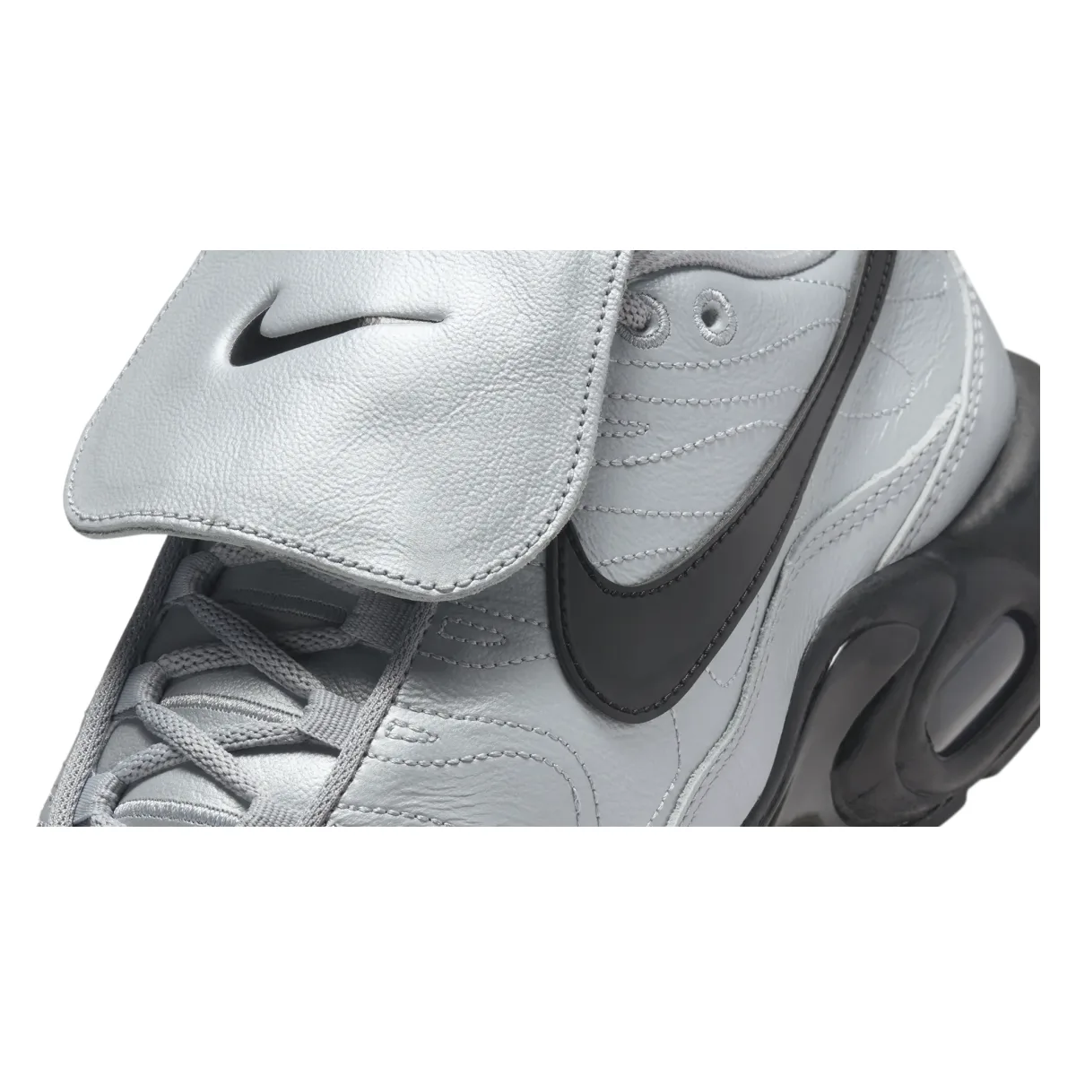 Nike Air Max Plus TNPO "Metallic Silver"