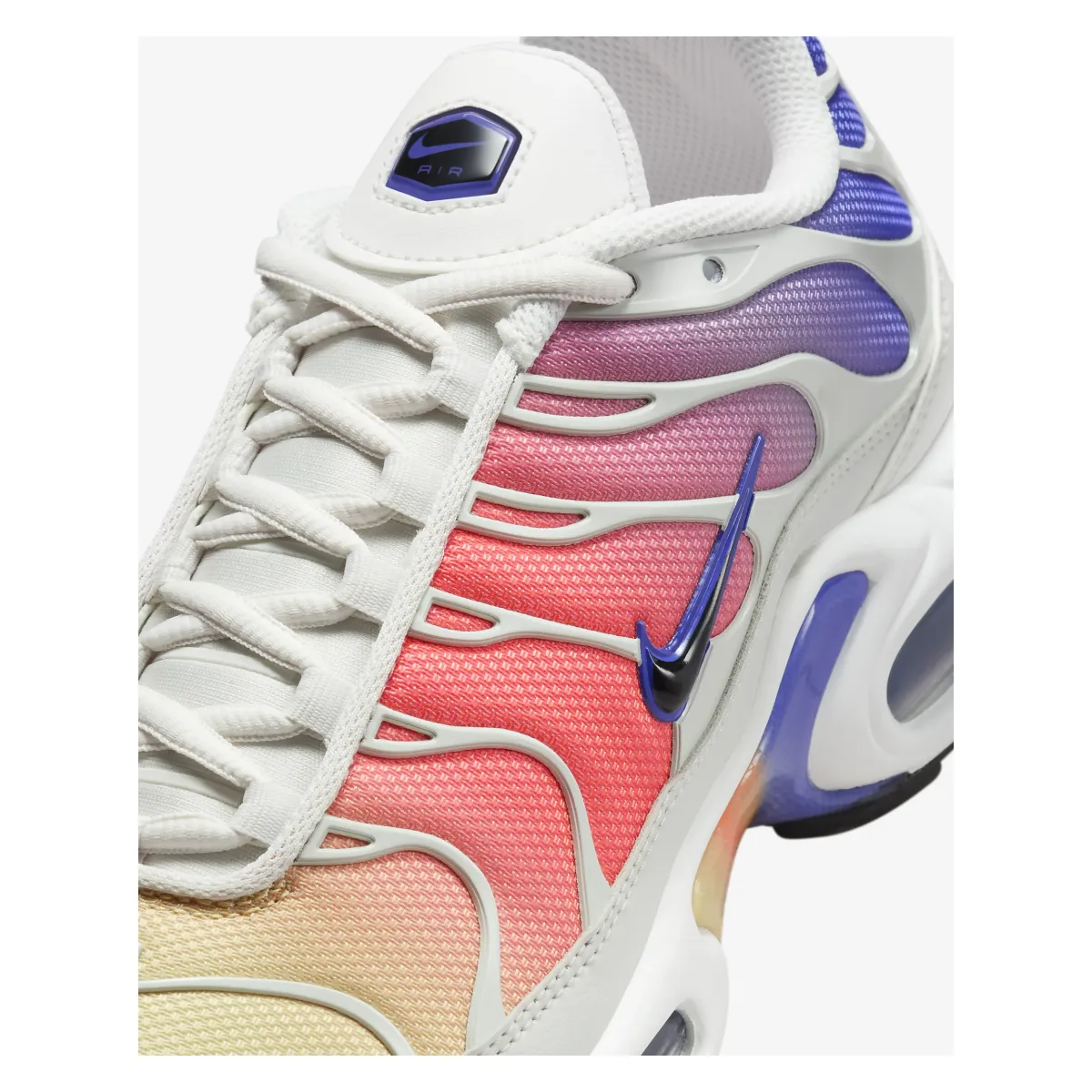 Nike Air Max Plus Wmns "Light Wild Mango"