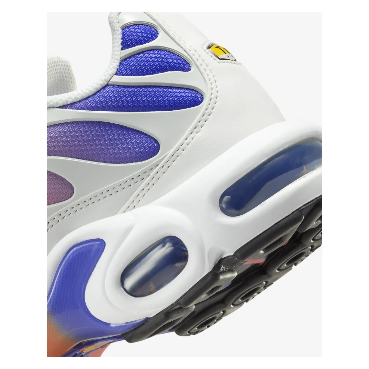 Nike Air Max Plus Wmns "Light Wild Mango"