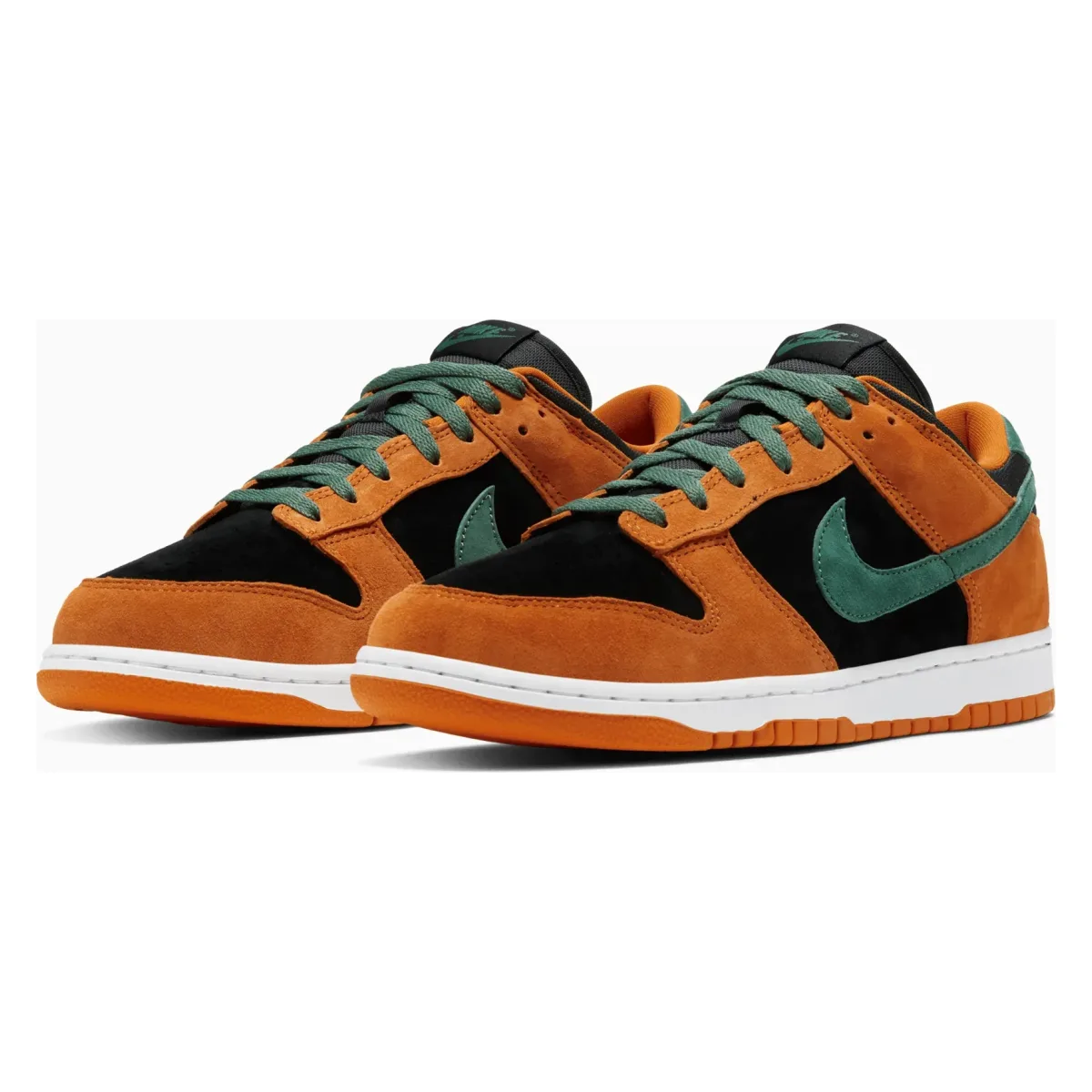 Nike Dunk Low "Ceramic"