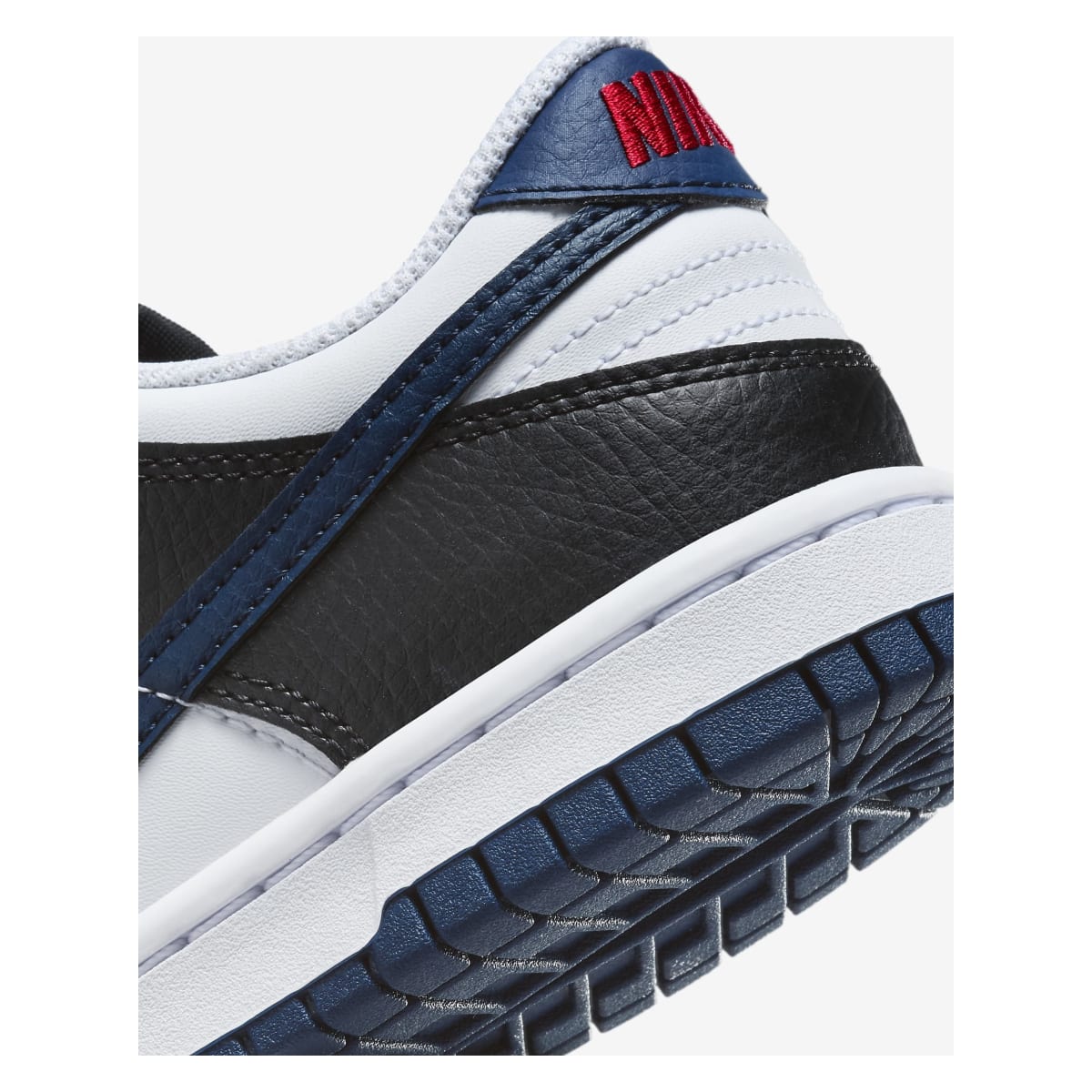 Nike Dunk Low GS "Black Midnight Navy"