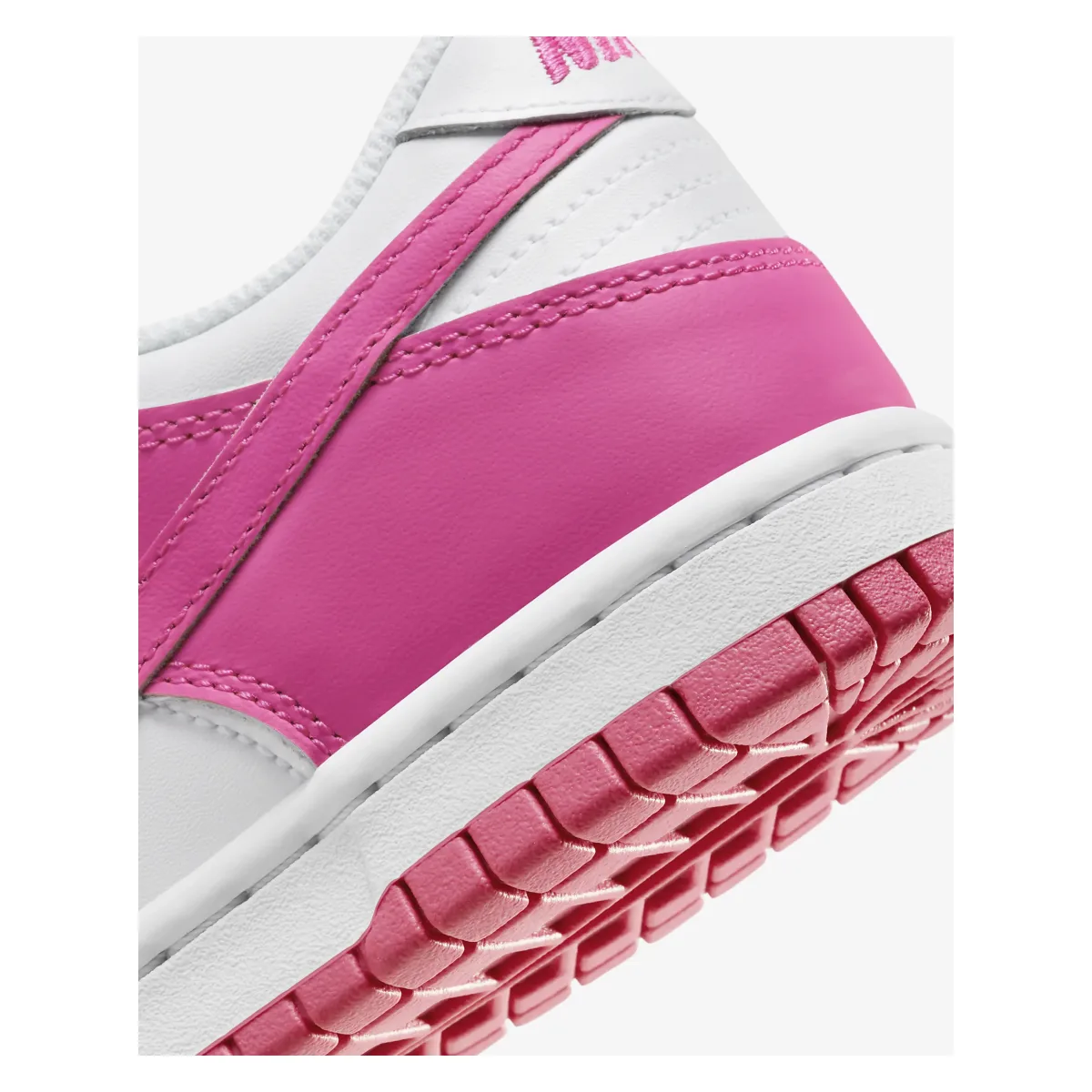 Nike Dunk Low GS "Laser Fuchsia"
