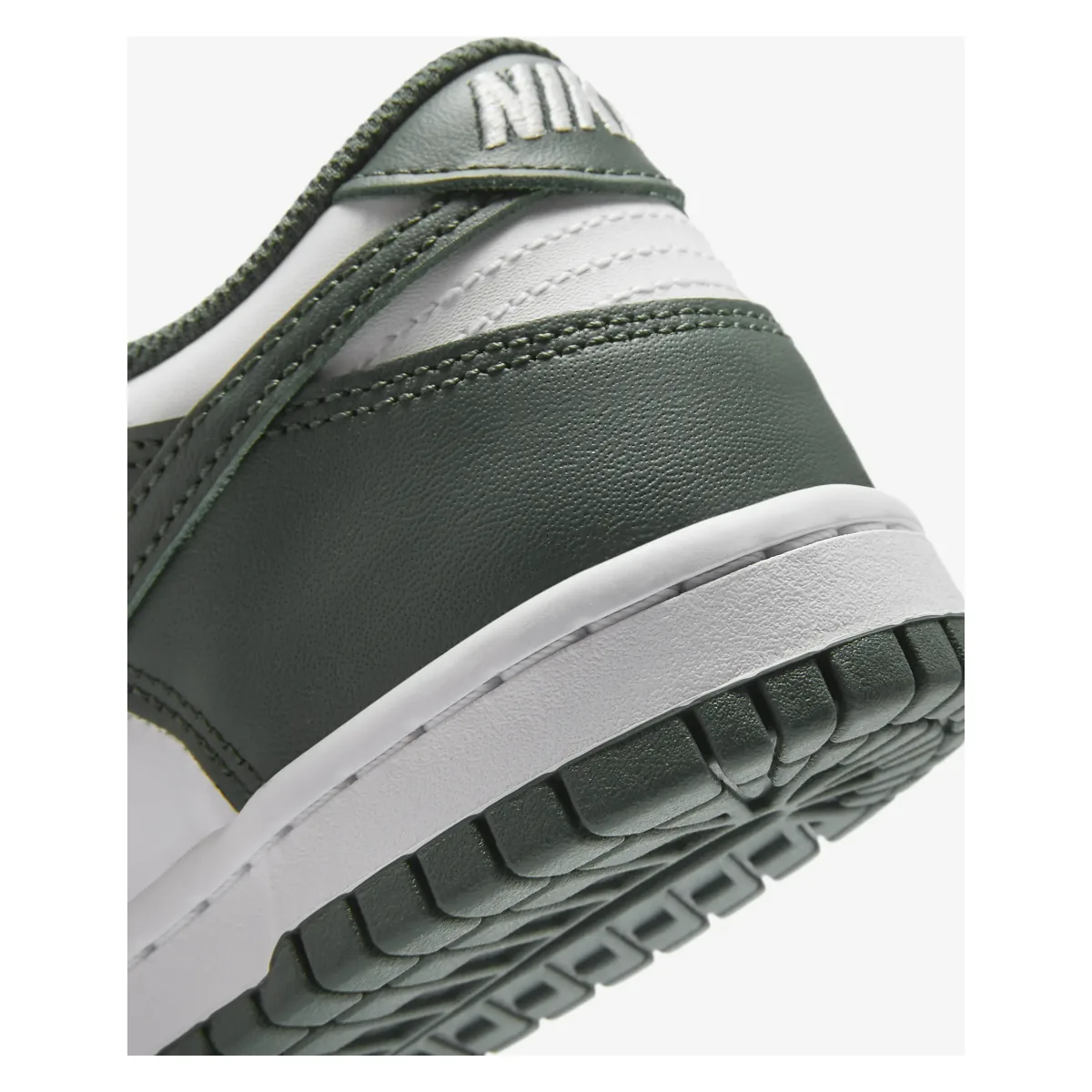 Nike Dunk Low GS "Vintage Green"