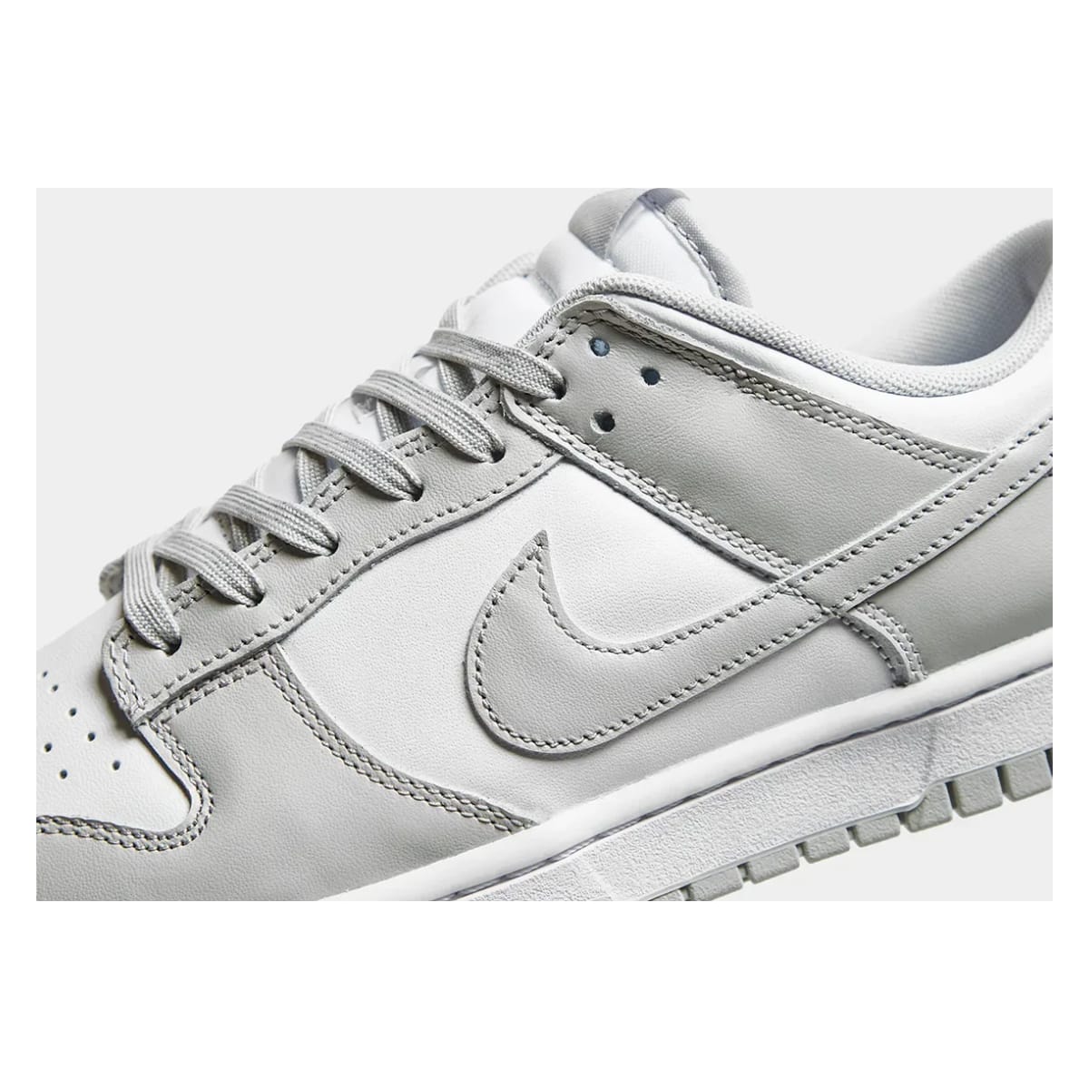 Nike Dunk Low "Grey Fog"