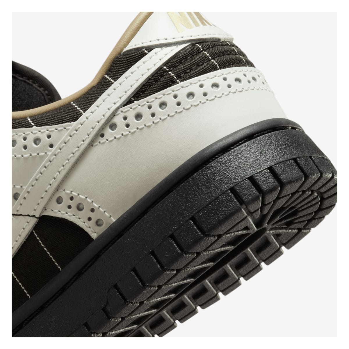 Nike Dunk Low LX Wmns "Brogue Pinstripe"