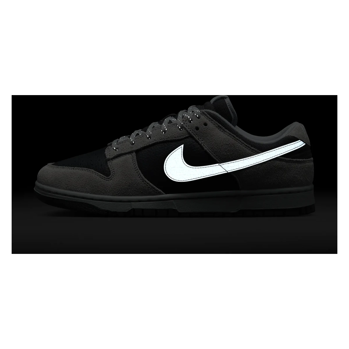 Nike Dunk Low "Light Smoke Grey"