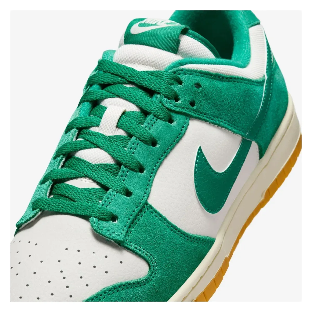 Nike Dunk Low "Malachite Gum"