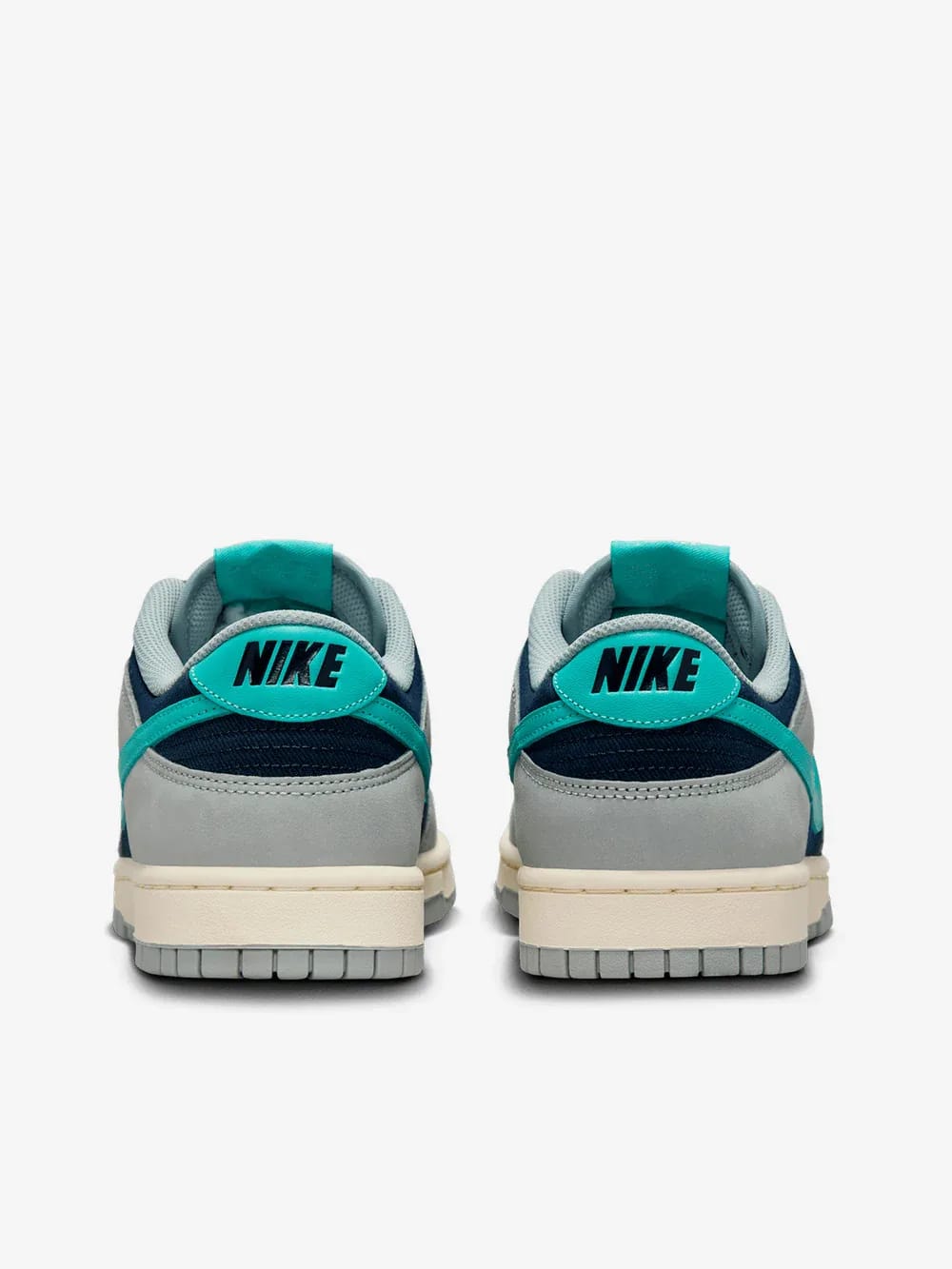 Nike Dunk Low Retro Premium "Green Frost"