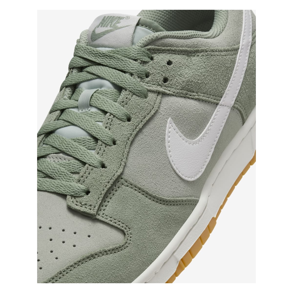 Nike Dunk Low Retro SE "Jade Horizon"