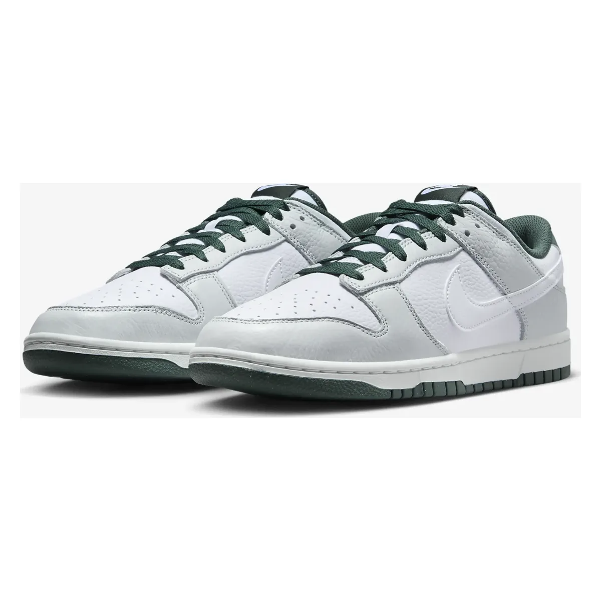 Nike Dunk Low "Vintage Green"