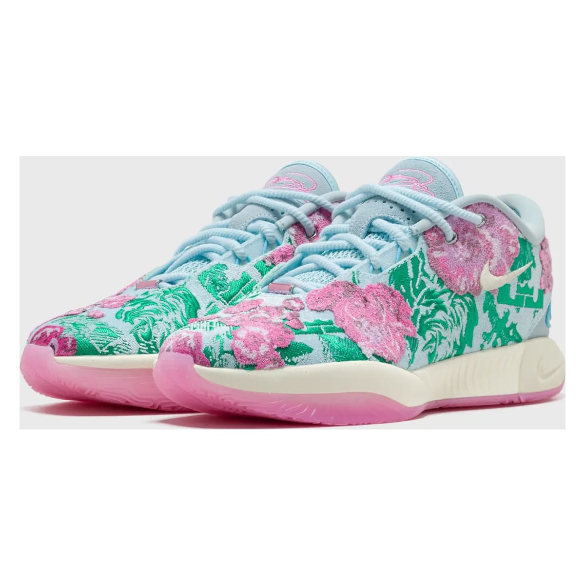 Nike LeBron XXI Premium "Roses"