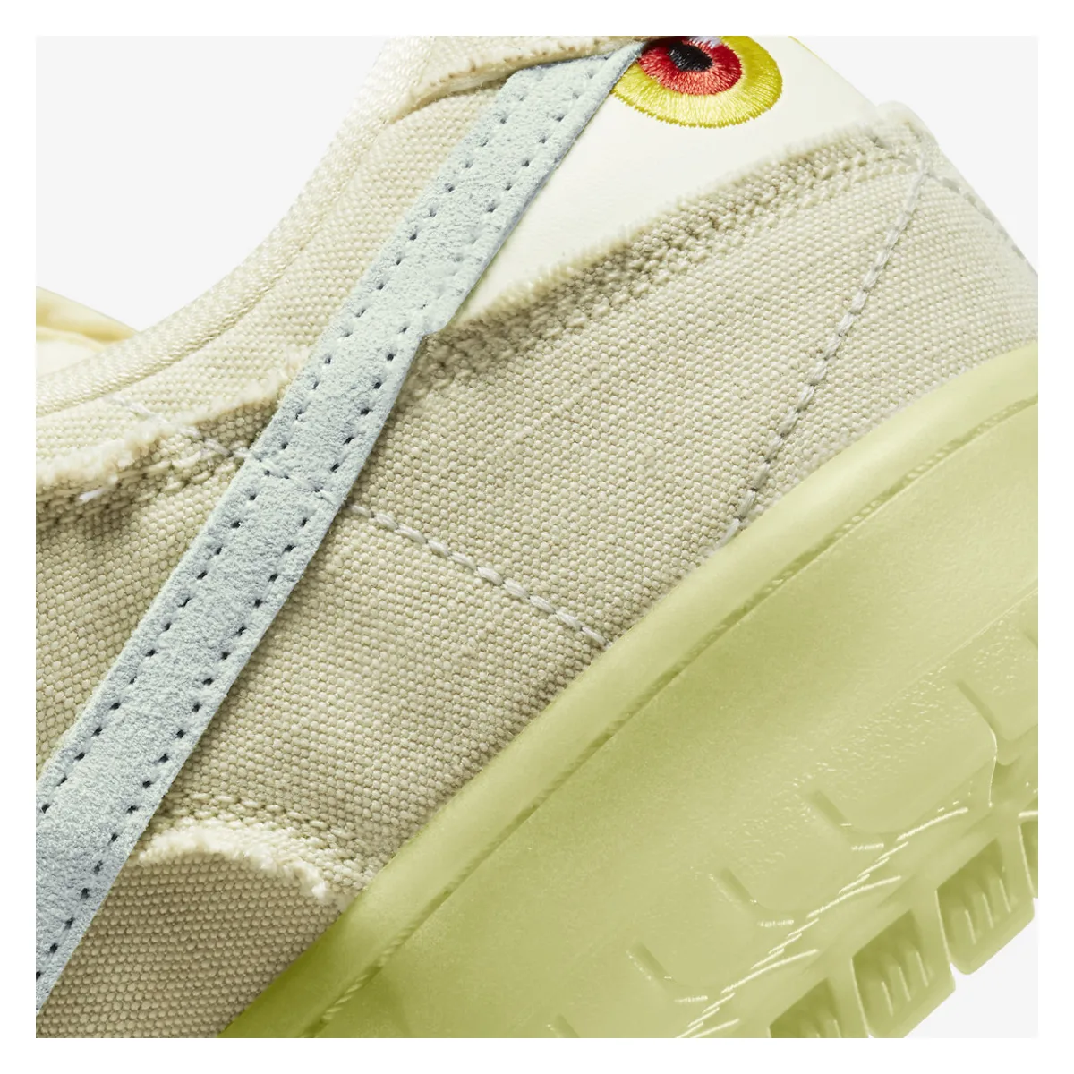 Nike SB Dunk Low "Mummy"
