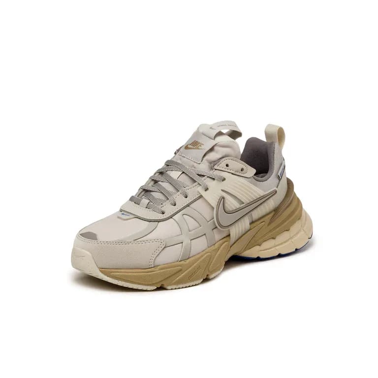 Nike V2K Run Gore-Tex Wmns "Light Iron Ore"