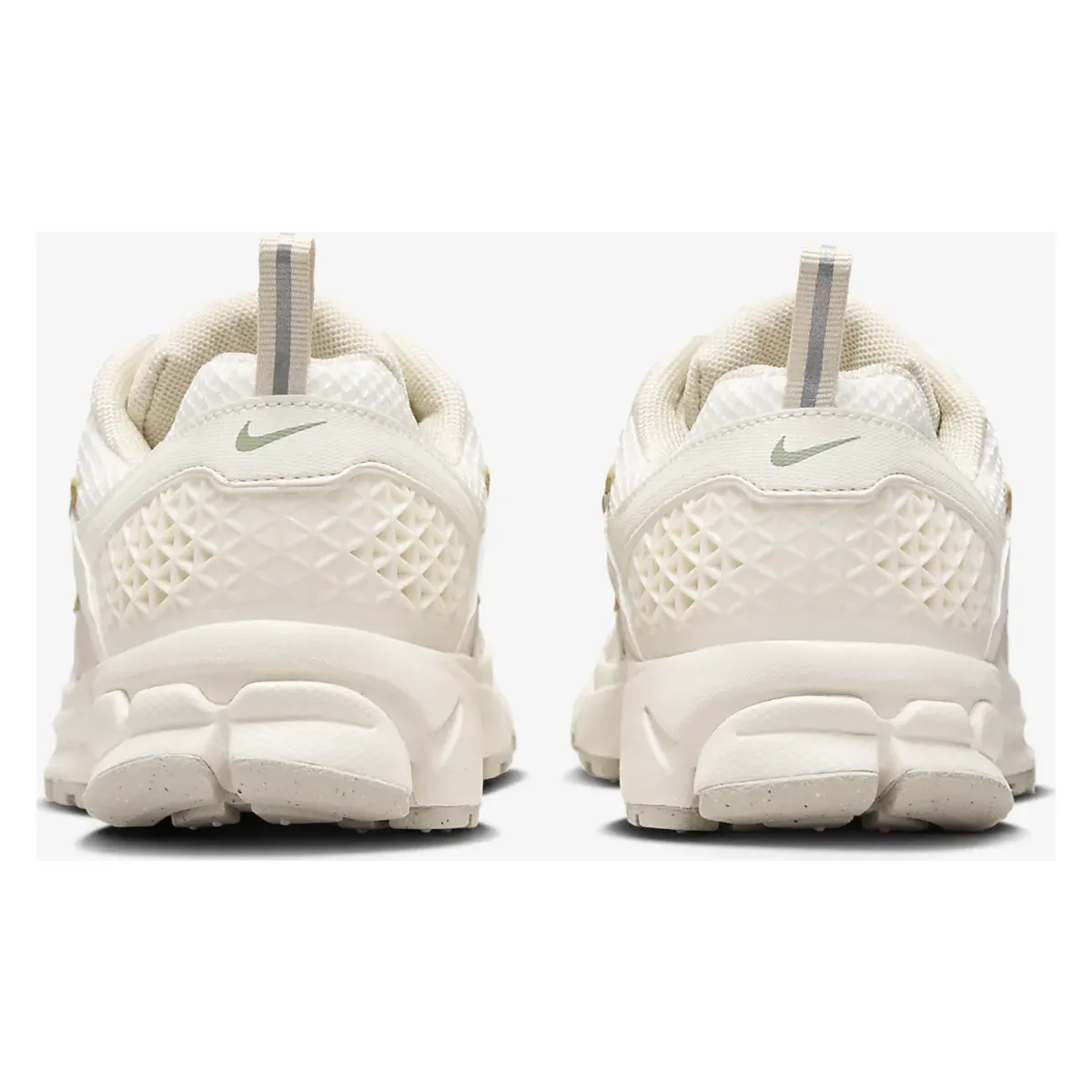 Nike Vomero 5 GS "Sanddrift"