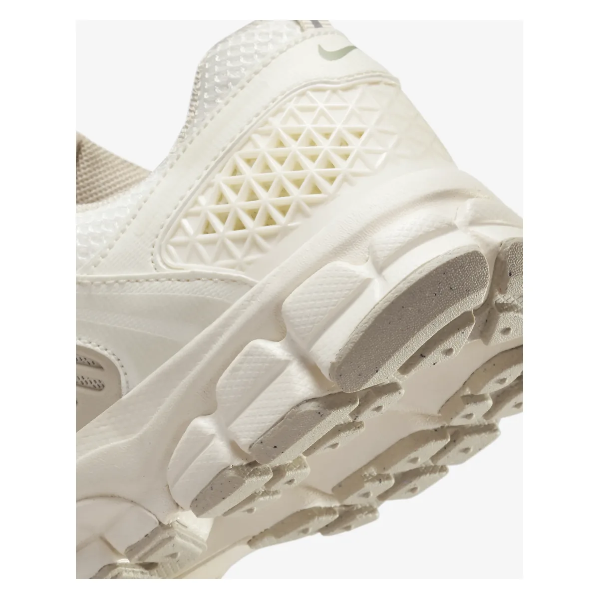 Nike Vomero 5 GS "Sanddrift"