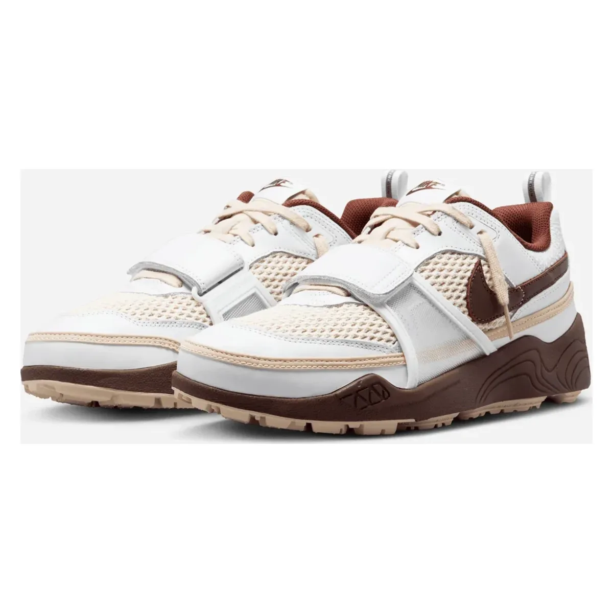 Travis Scott x Nike Zoom Field Jaxx "Light Chocolate"