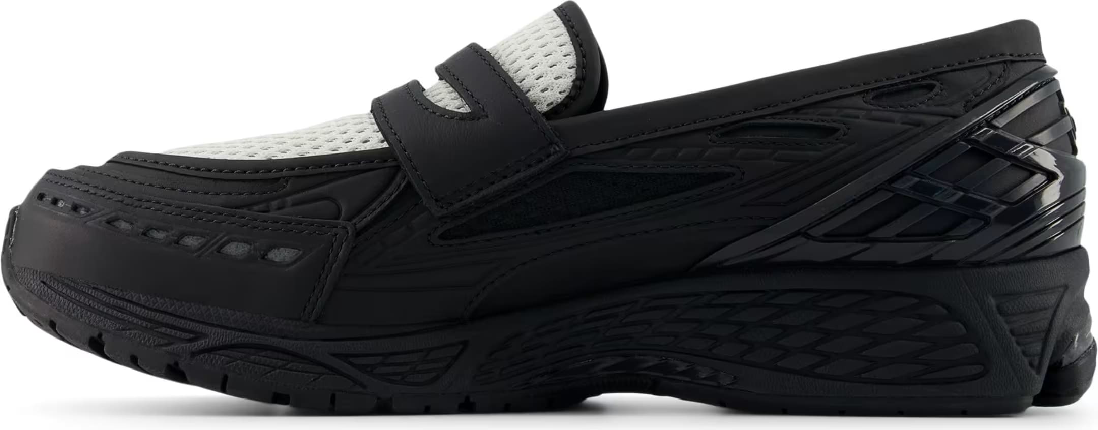 New Balance 1906 Loafer "Black Angora"