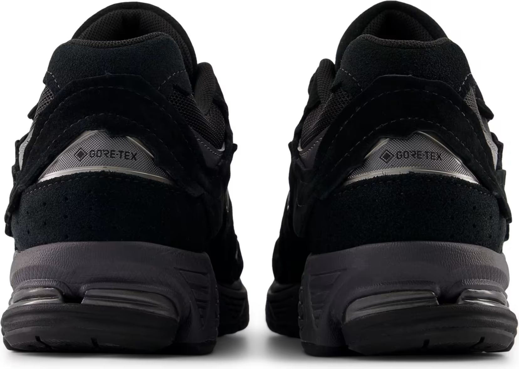 New Balance 2002R Protection Pack Gore-Tex "Magnet"