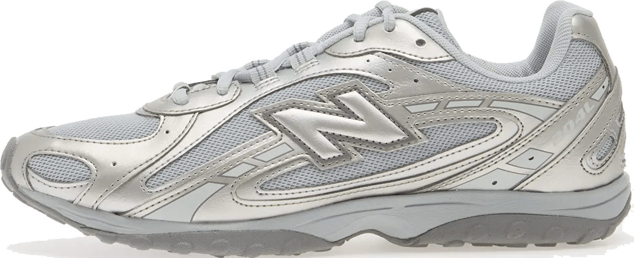New Balance 204L "Light Silver Metallic"