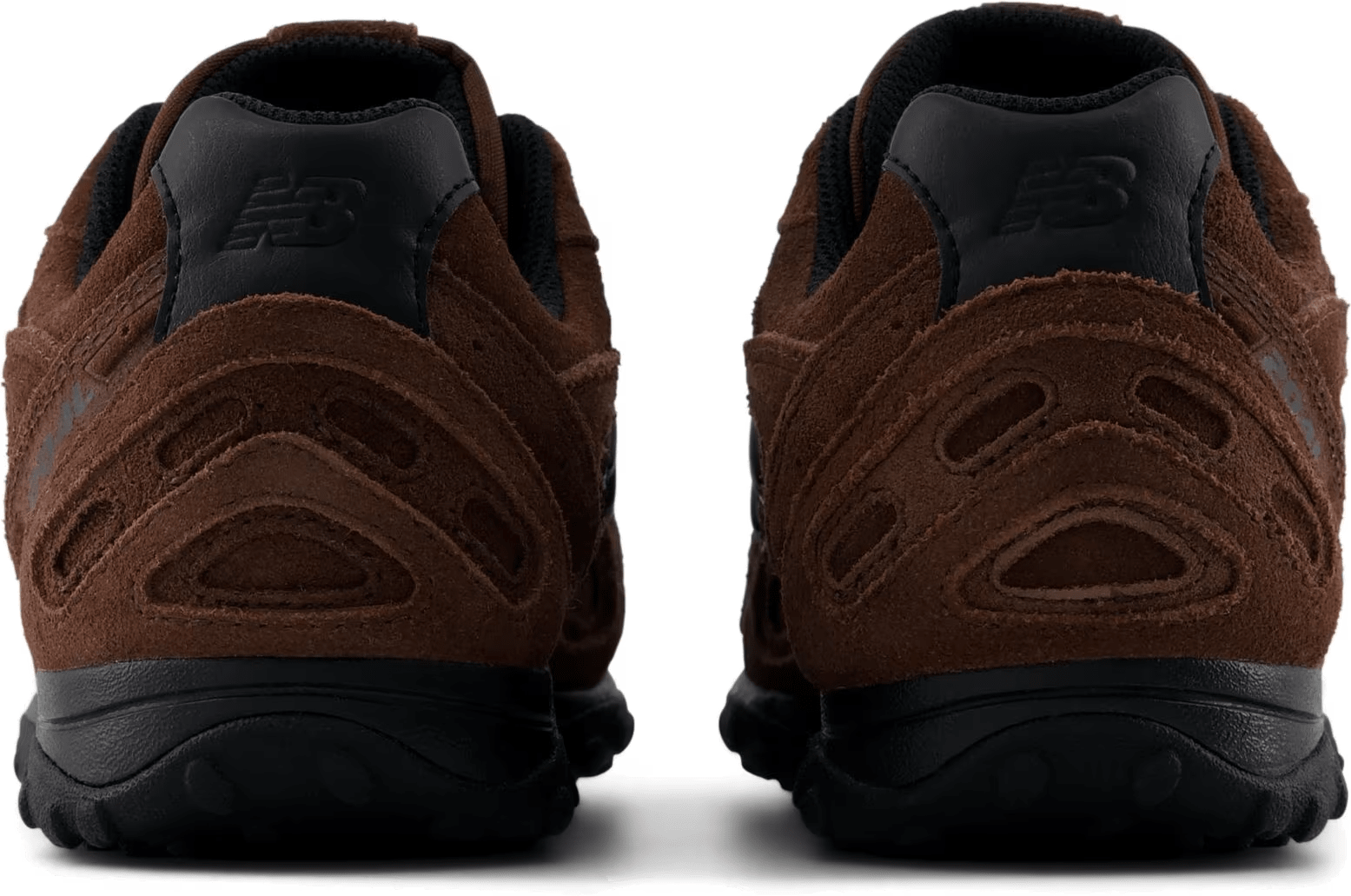 New Balance 204L "Pumpernickel Black"