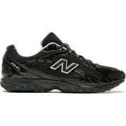 New Balance 204L "Black Timberwolf"