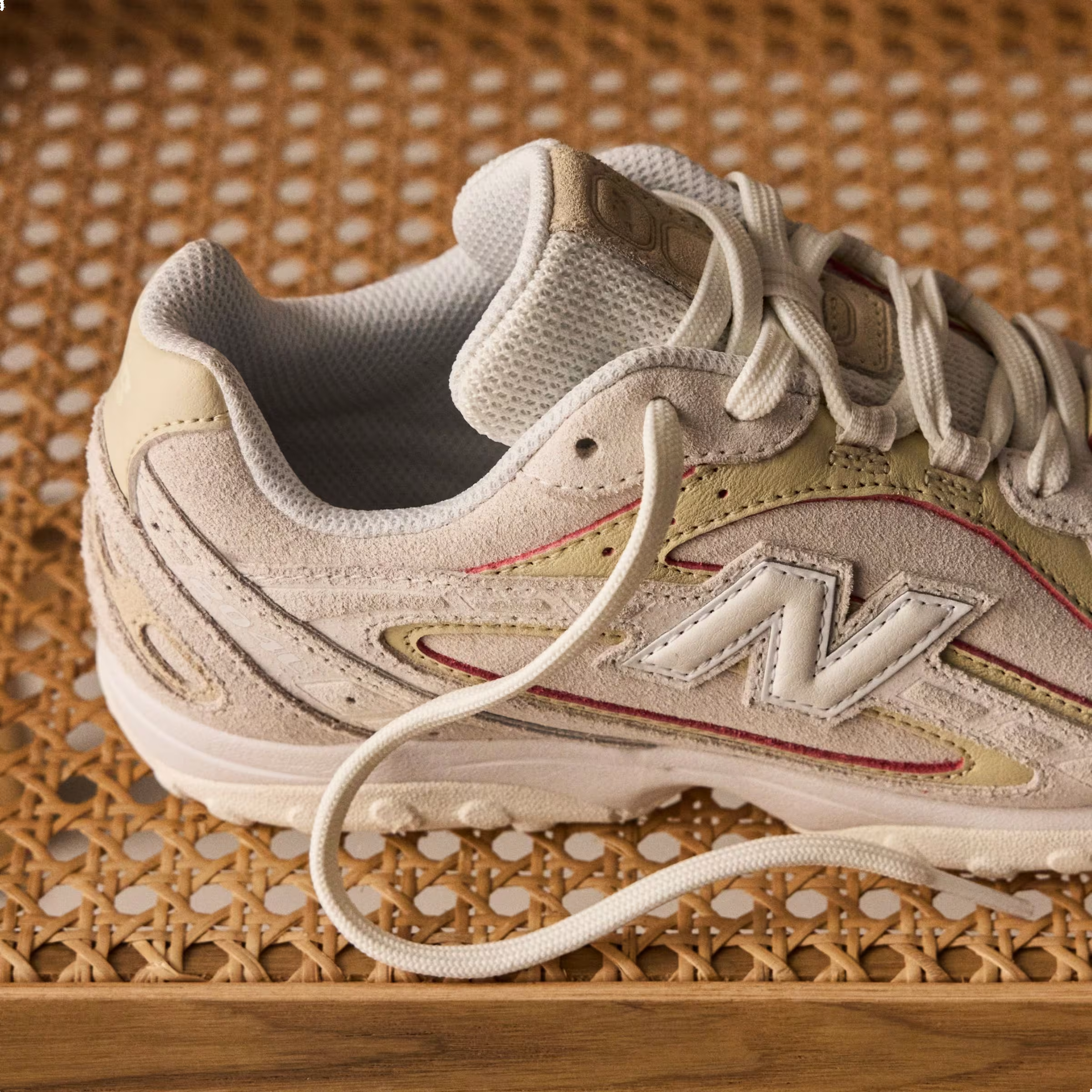 New Balance 204L "Sea Salt"