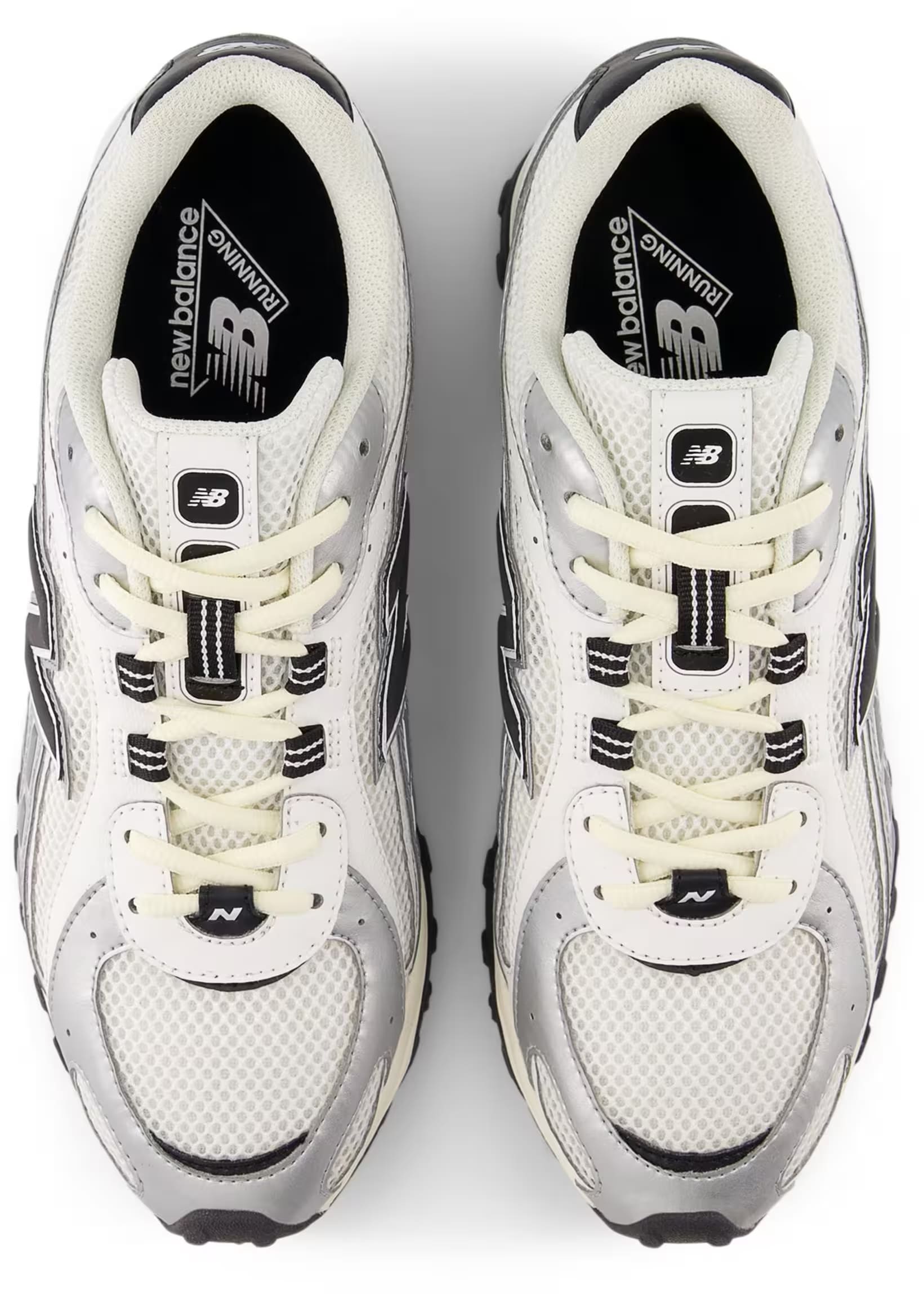 New Balance 204L "Black Silver Metallic"