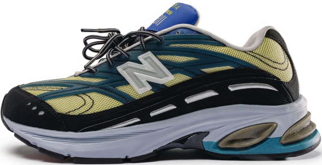 BAKLAVA x New Balance 2811 "Mikročpske"