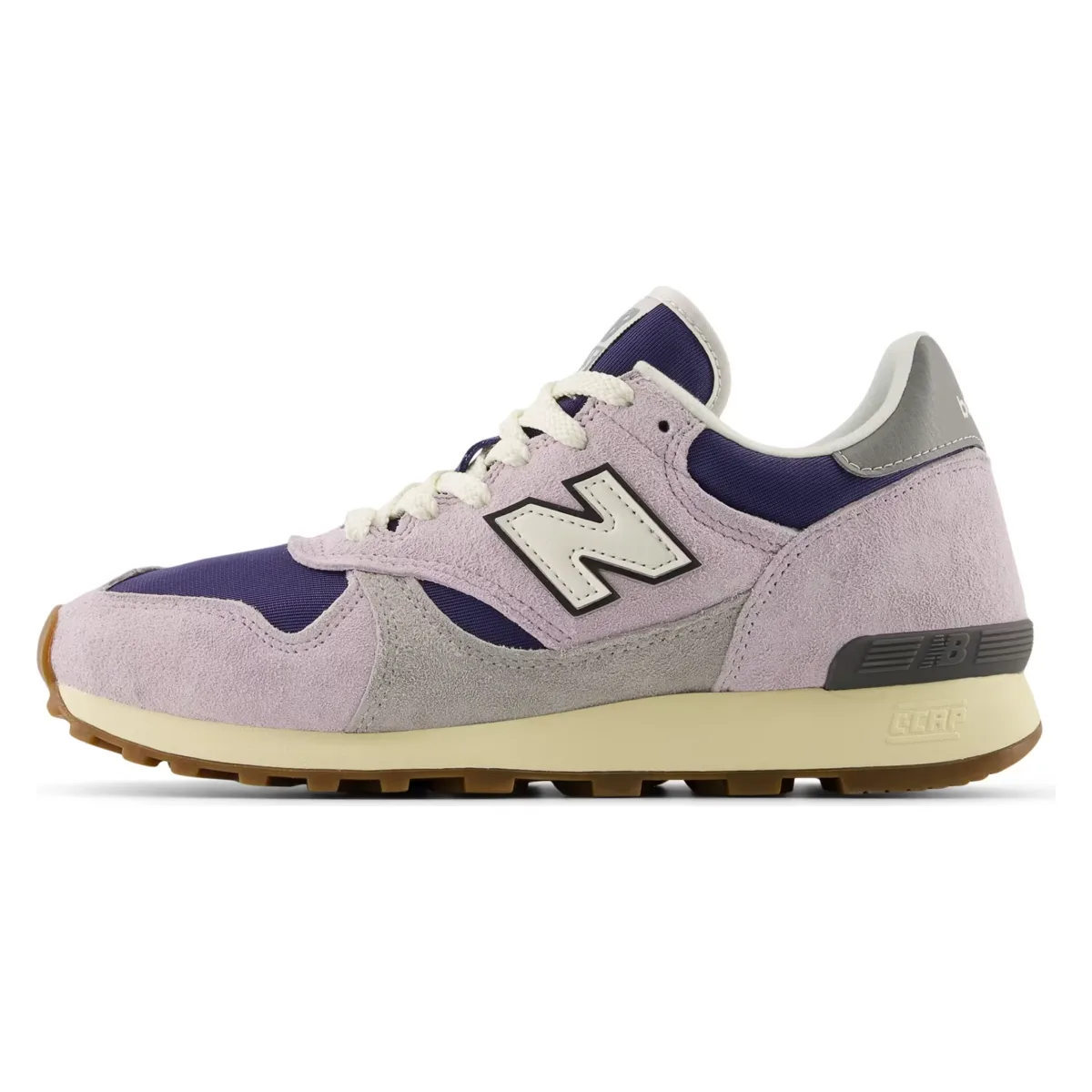 New Balance 475