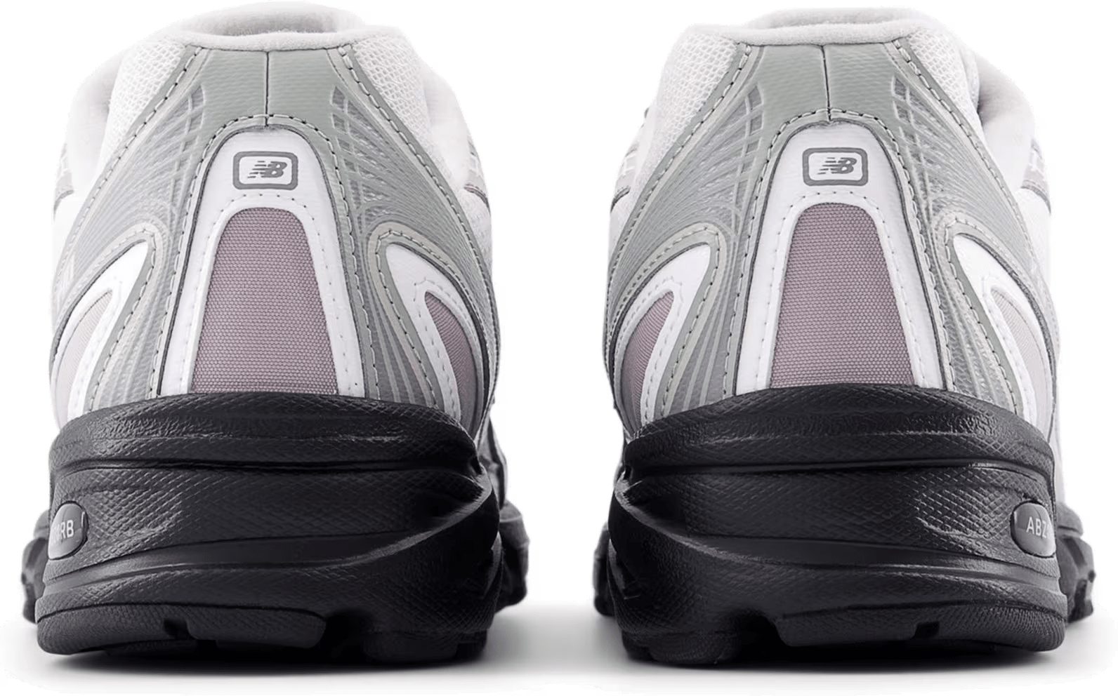 New Balance 740 "Silver Metallic Rain Cloud"