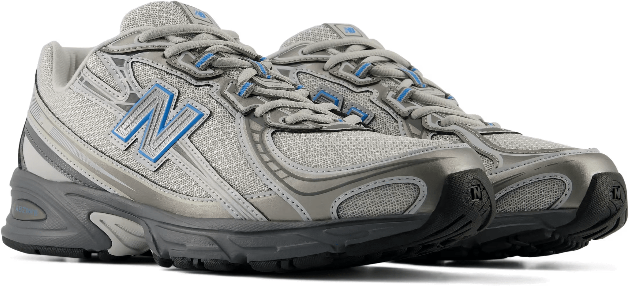 New Balance 740