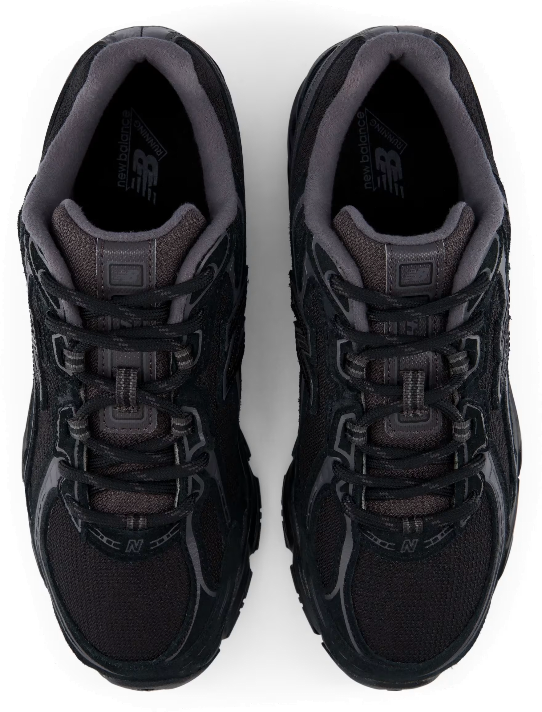 New Balance 740 "Black"