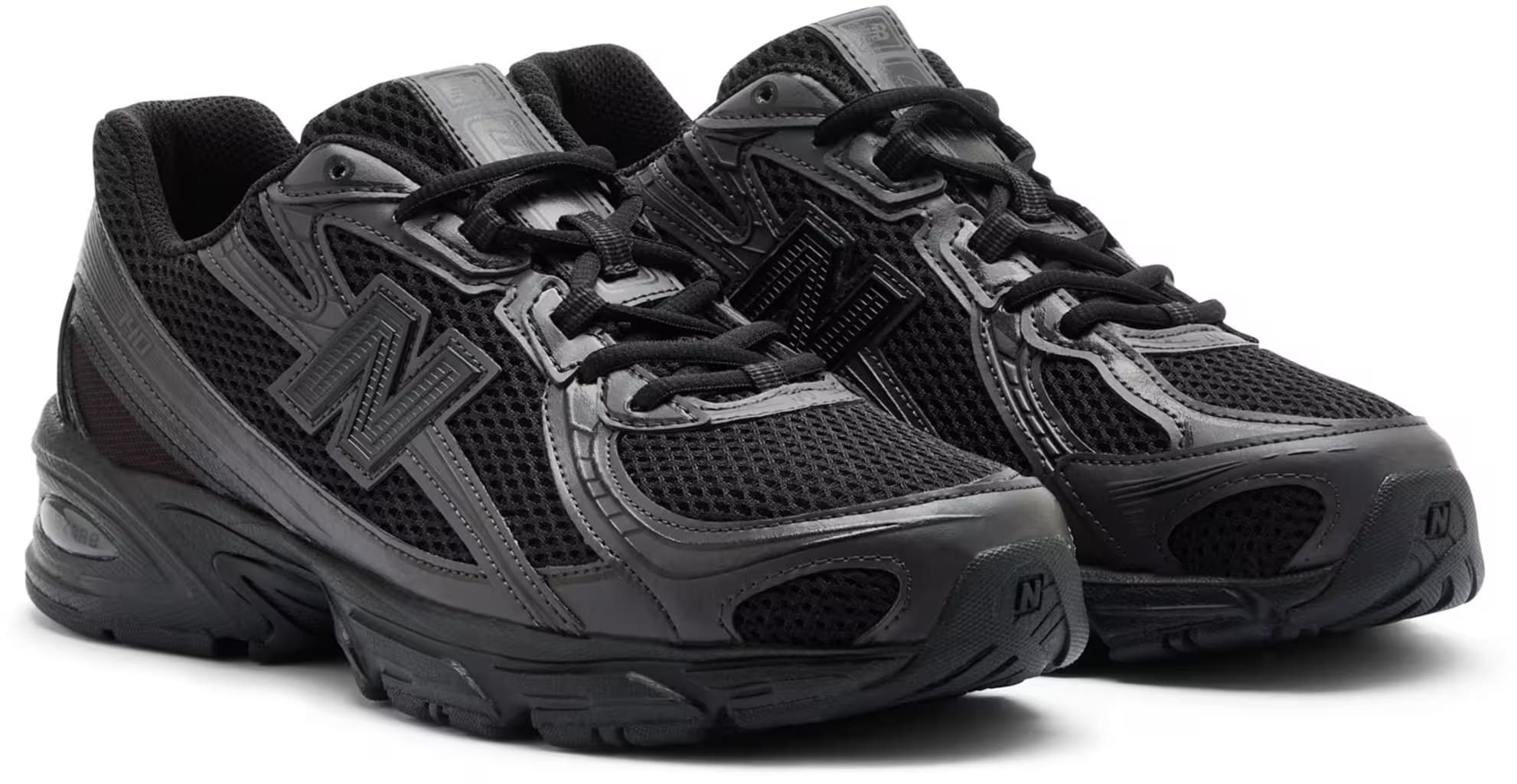 New Balance 740 "Black Cement"