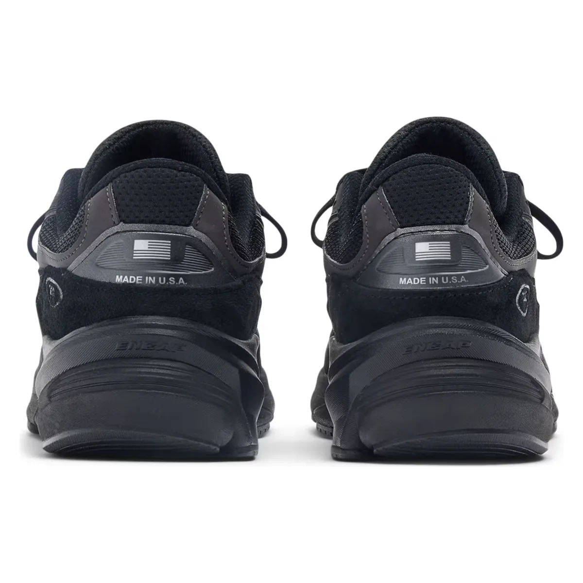 New Balance 990v6 Triple Black