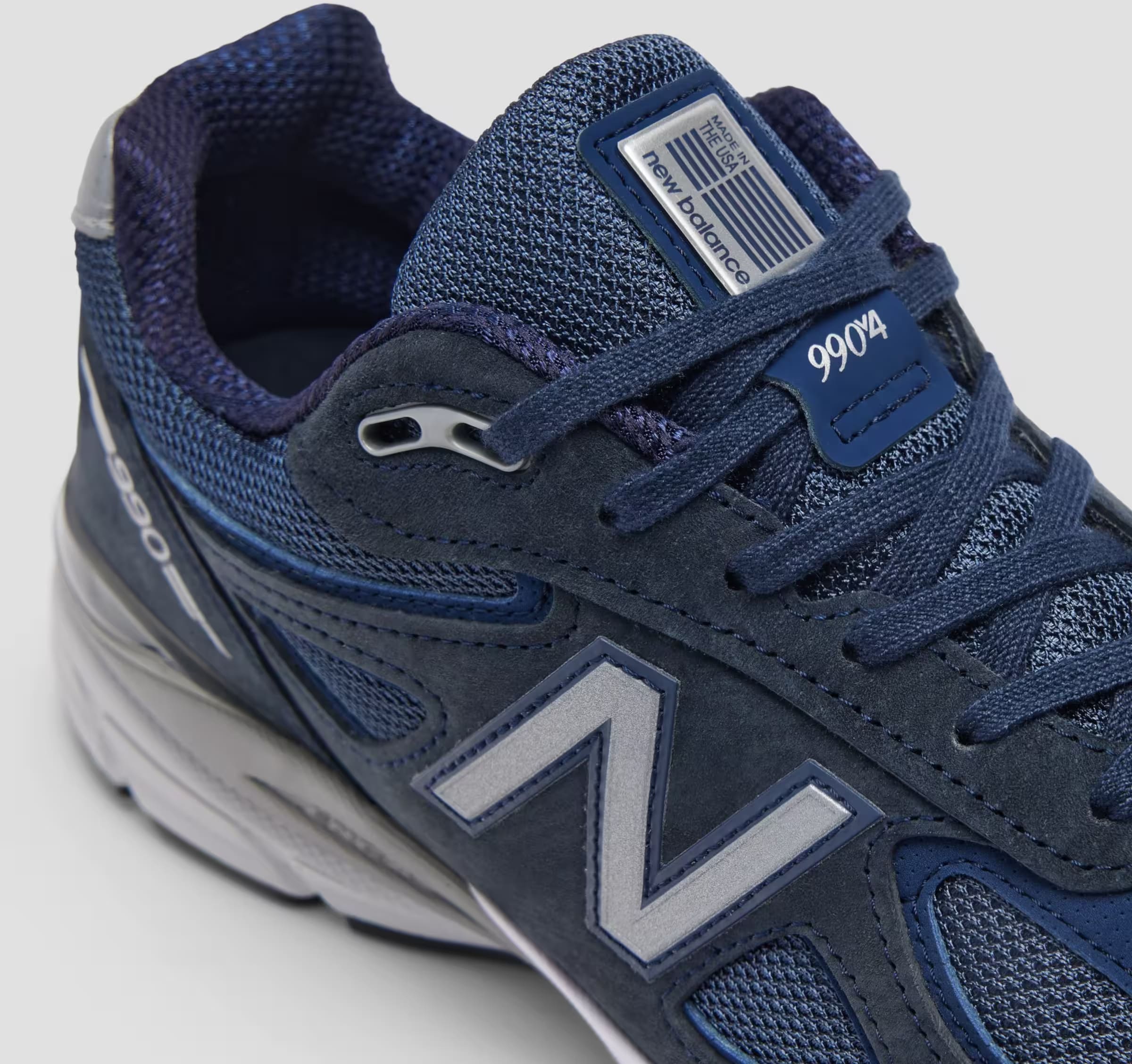 New Balance 990v4 MiUSA Navy