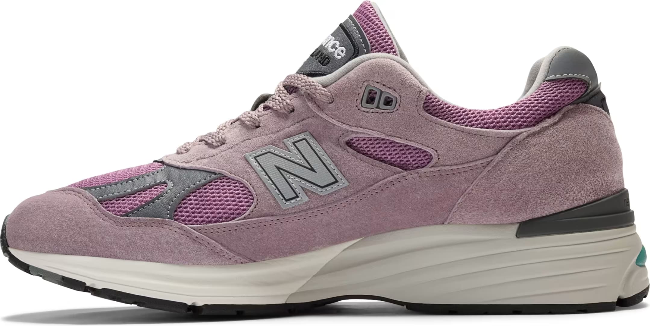 New Balance 991v2 Made in UK "Smoked Pearl"
