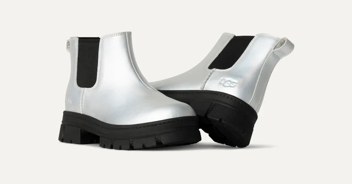 UGG Ashton Chelsea Shine Laars Kids "Silver"